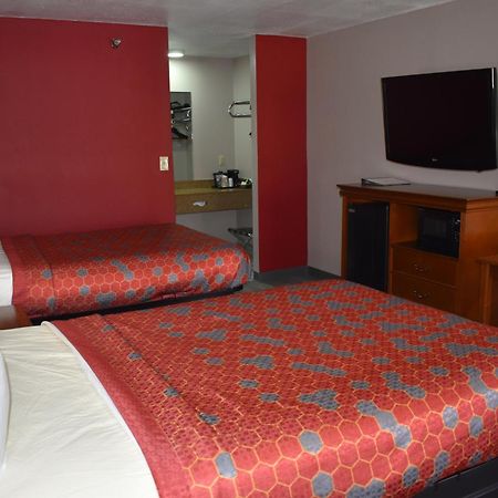 The Heritage Inn, Inc Huntingdon ภายนอก รูปภาพ